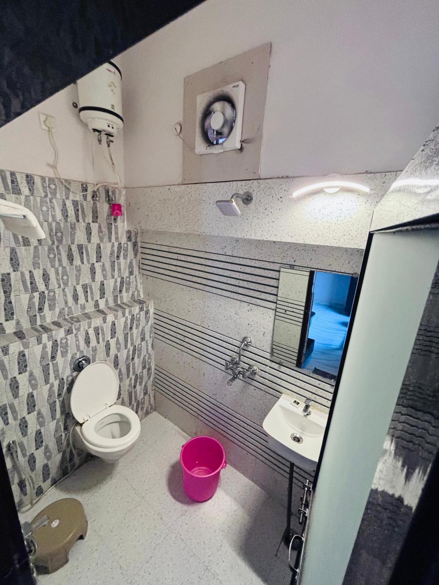 Hotel Ps Residency Varanasi Ngoại thất bức ảnh